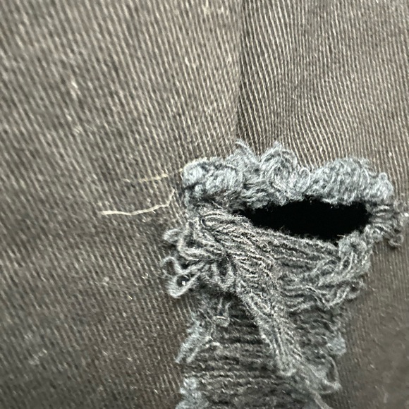 NWOT JOE boxer distressed jeans - Picture 4 of 6